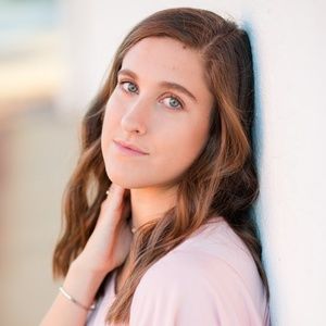 Meet your Posher, Ellie